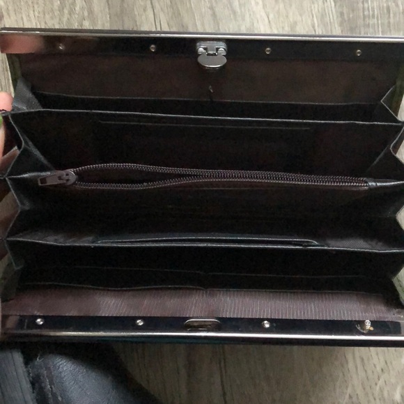 Wallet - Picture 4 of 6